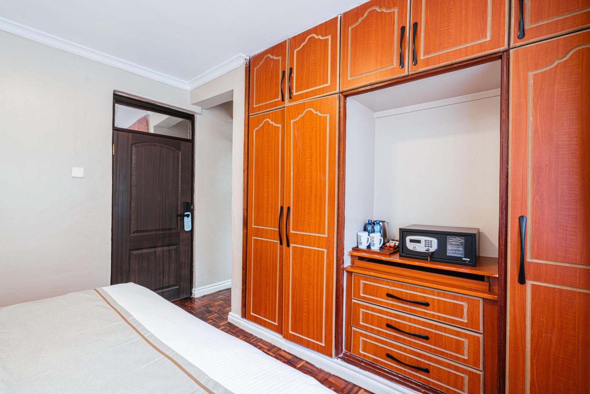 Cozy Stead Hotel Nairobi Ngoại thất bức ảnh